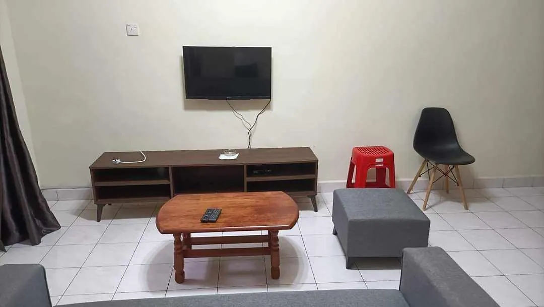 Double Storey Johor Bahru Stadium Homestay 0*,  Malajsie